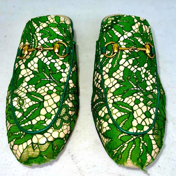 GUCCI PRINCETOWN LEATHER AND LACE MULES - Picture 2 of 9
